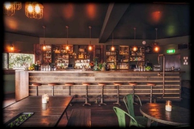 Late Night Bar - Byron Bay (GLJ1905)