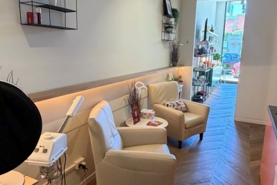 Beauty Bar-  Eastern Suburbs - (CS25135)