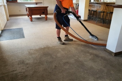 Brilliant model cleaning business, all customers contracts (CS25/139)