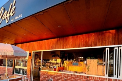 Inverloch Cafe & Gelato Bar 