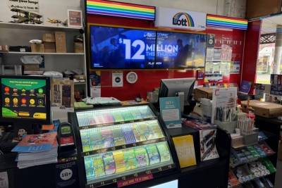 Carlton Lotto and News (DWN266)
